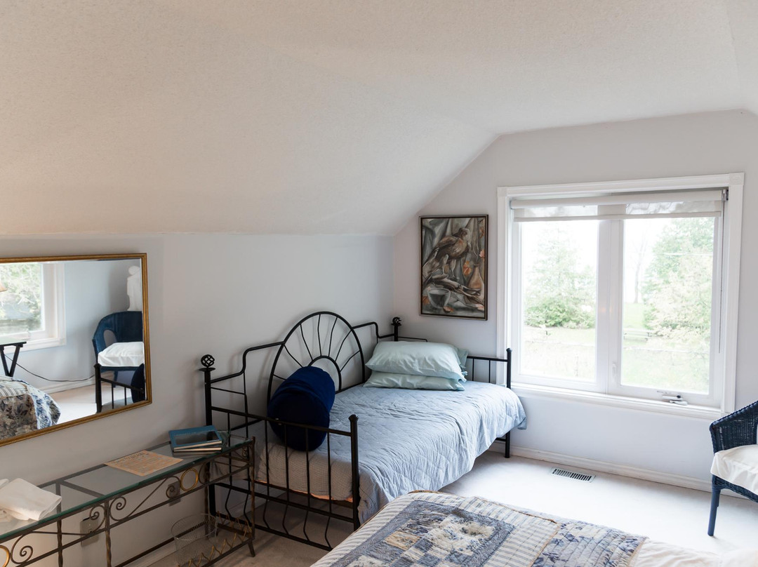 Gypsy by the Lake B&B主图