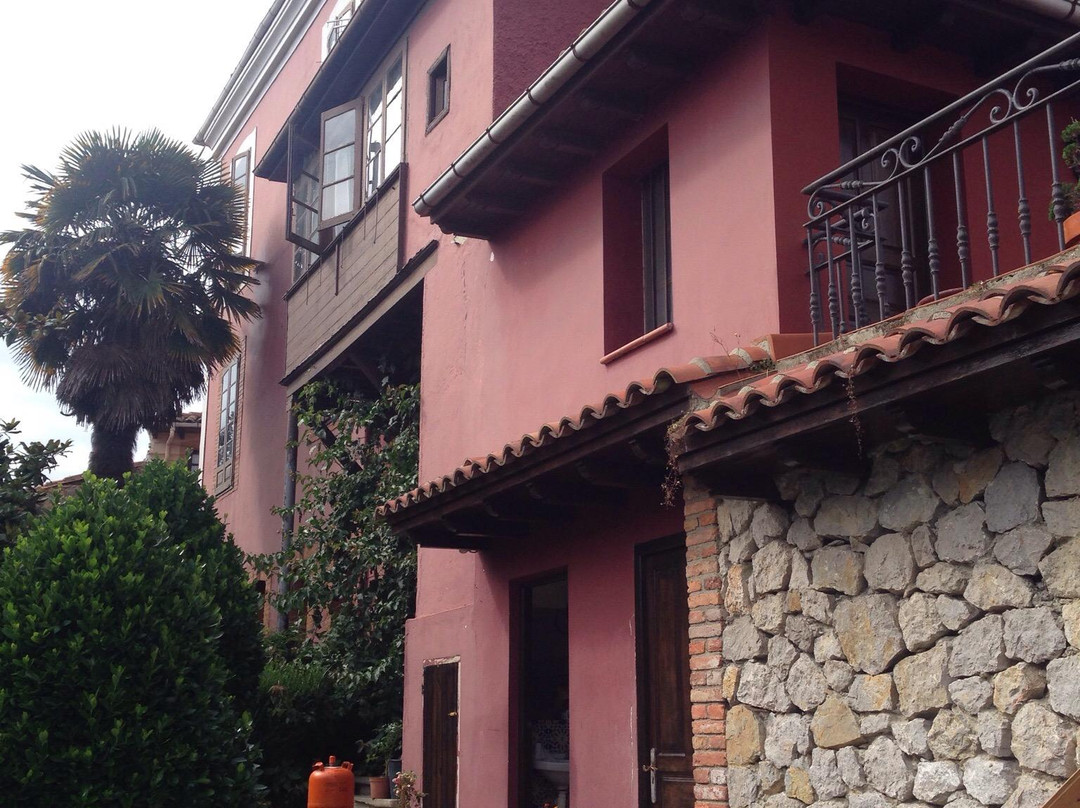 La Casona de Villanueva de Pria