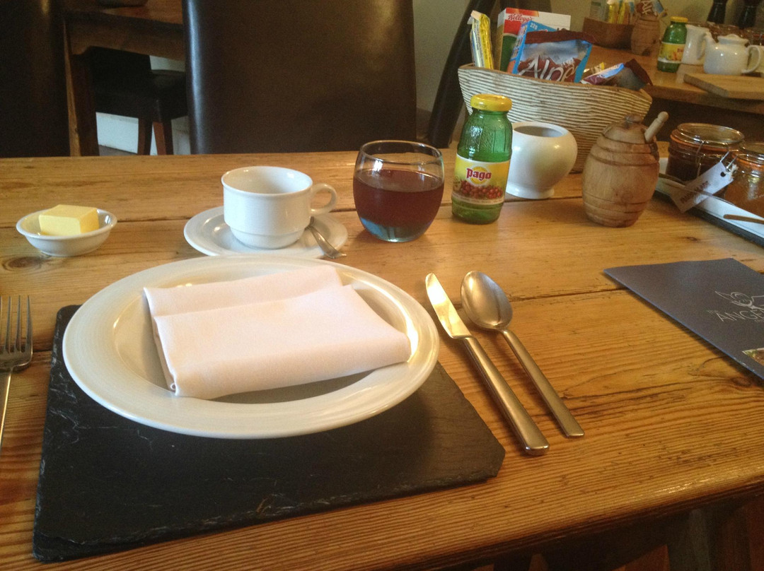 Rooms at The Angel Restaurant主图