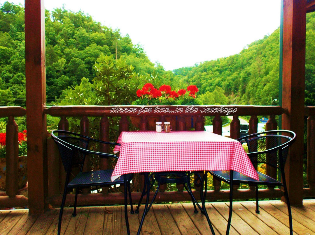 Moonshine Ridge Country Store & Cafe-塞维尔维尔必去景点