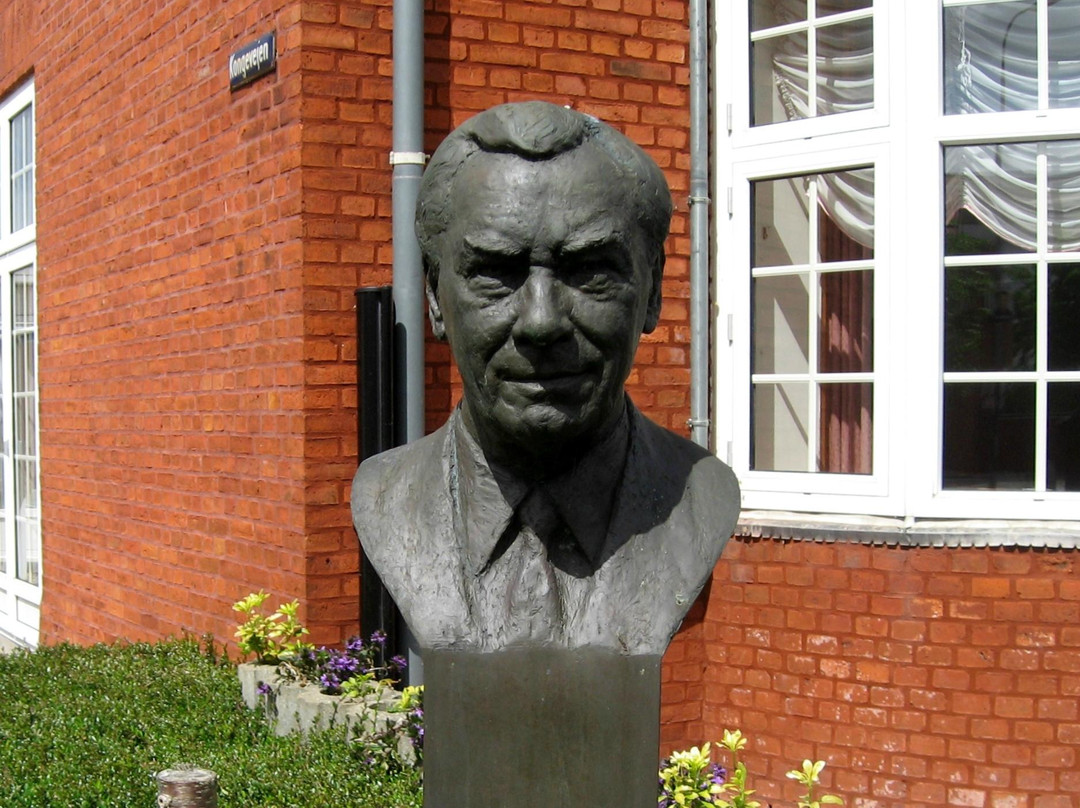 Poul Schlüter景点图片