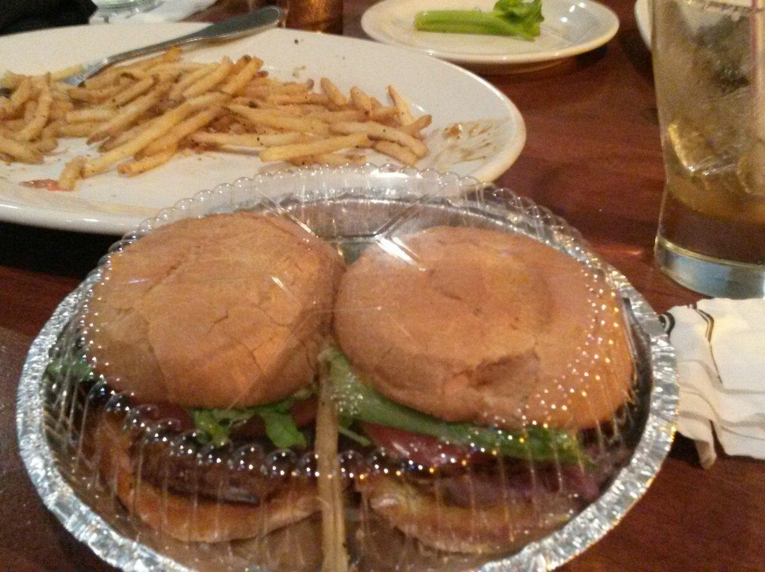 Claim Jumper Restaurants