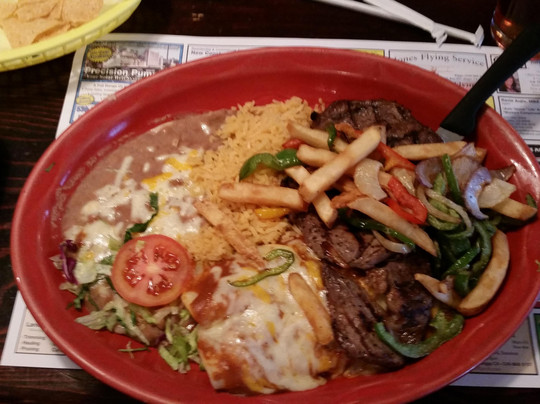 Honcut餐馆和美食-Casa Lupe Restaurant