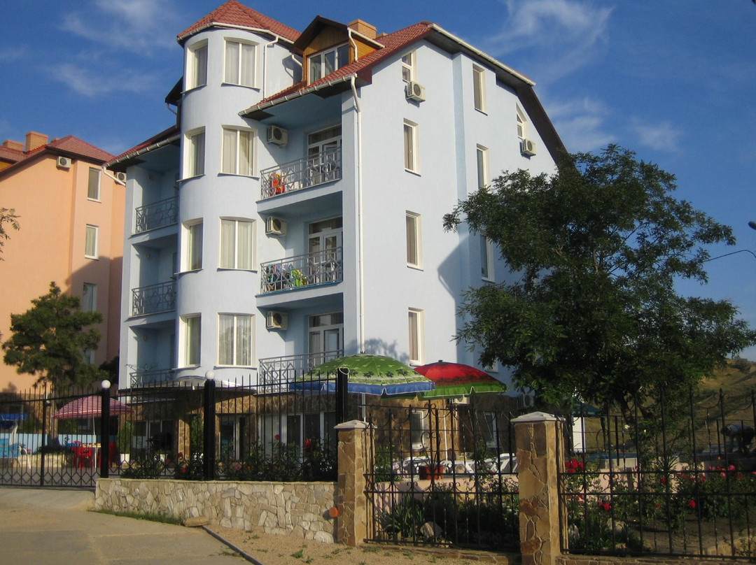 Mriya Guest House