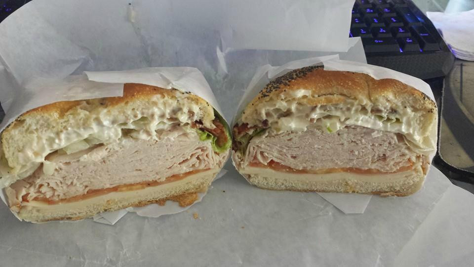 Commack's Breakfast Express主图