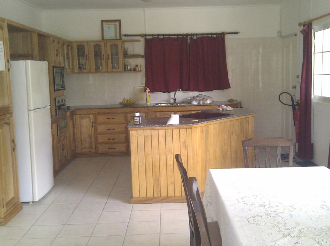 Rowsvilla Self Catering Guest-House主图