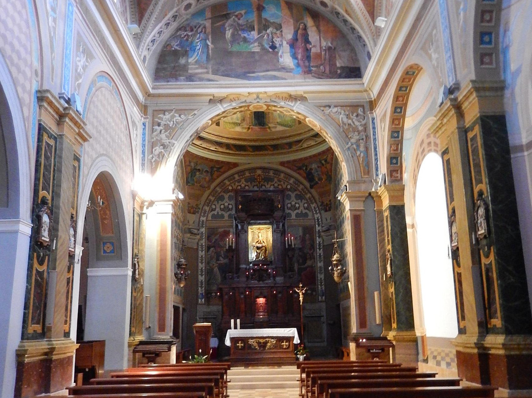 The Sanctuary of Santa Maria dei Lumi景点图片