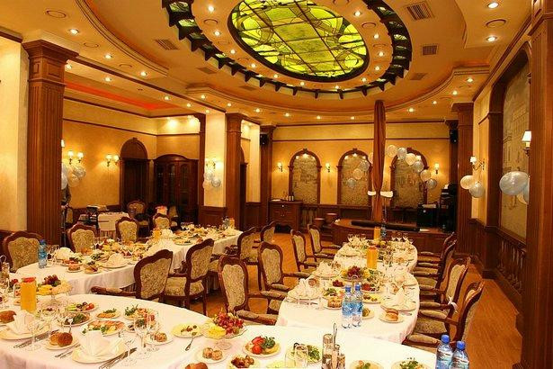 Tunoshna餐馆和美食-Znamensky Restaurant