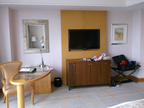 上海東錦江希尔顿逸林酒店主图