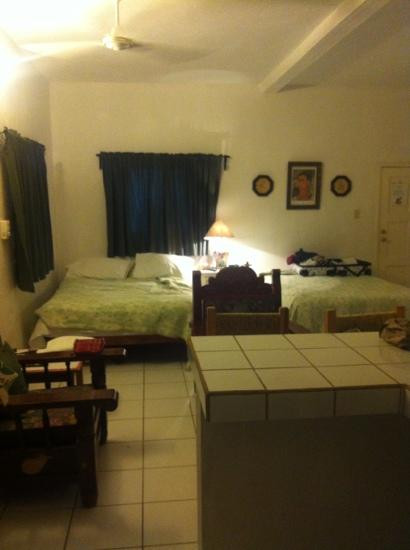 Casa Roxanna Bungalows
