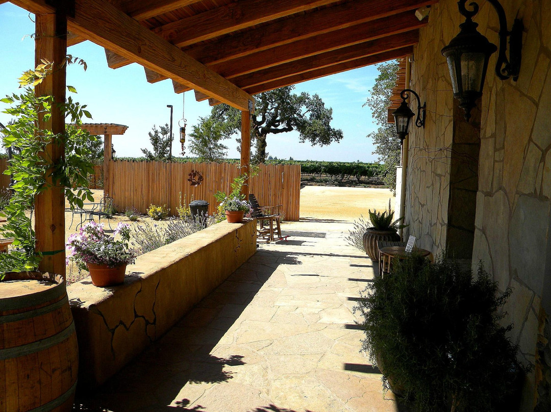 Nostra Vita Family Winery