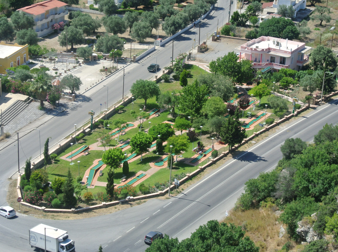 Lardos旅游景点-Hellas Mini Golf