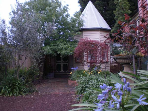 Braeside Garden Cottages-官方