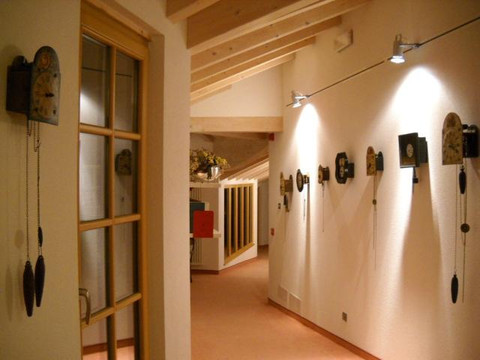 卡斯特雷套房酒店主图