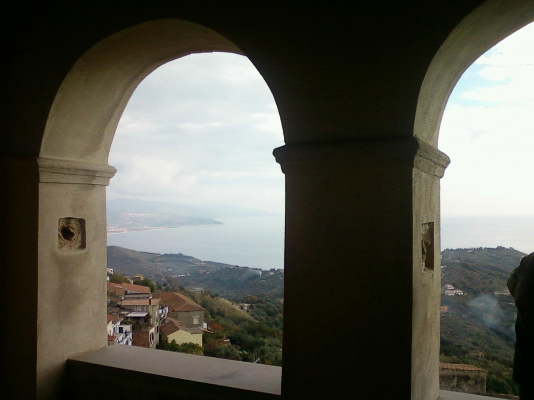 Castello dei Principi Capano-Pollica必去景点