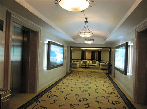 新纪元大酒店主图