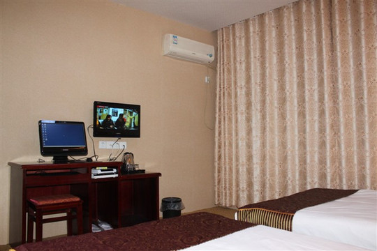 九华山中心大酒店主图