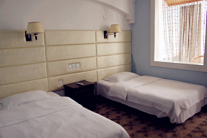 海悦度假酒店主图