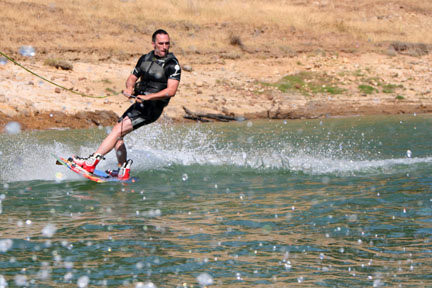 Lake Berryessa Boat & Jet Ski Rentals-纳帕必去景点