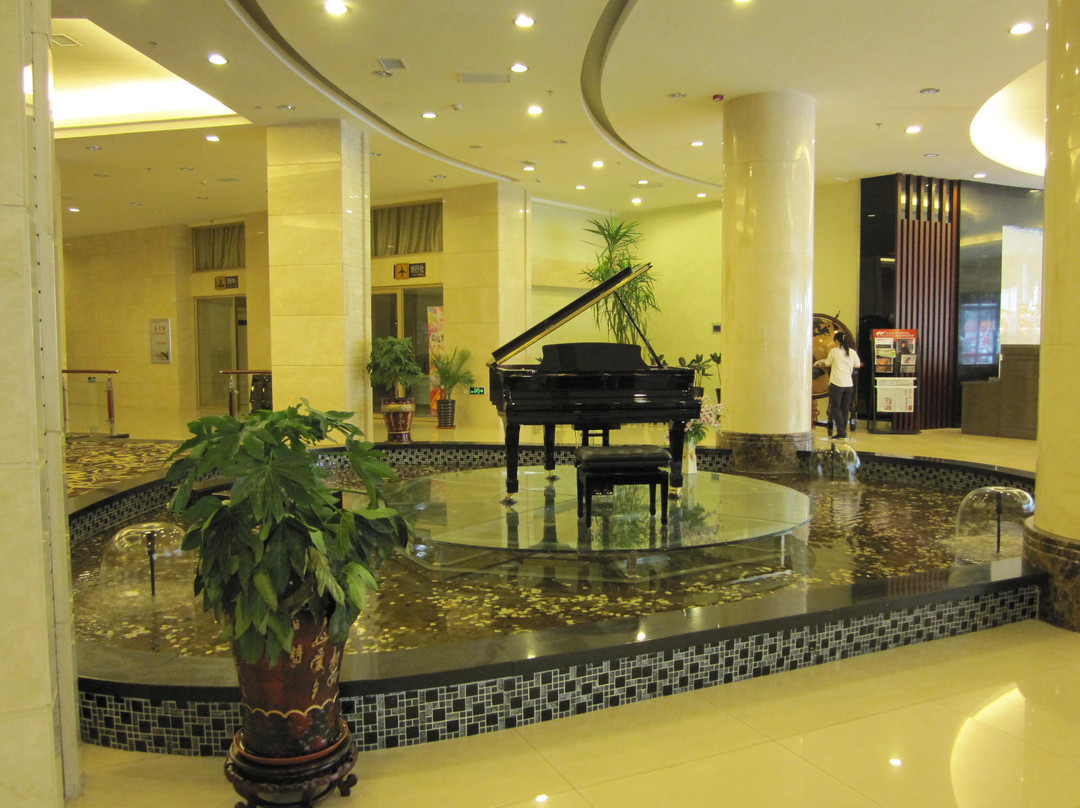 东方明珠国际大酒店主图