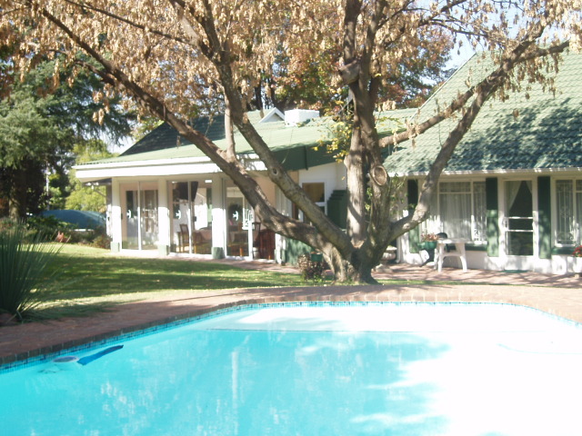 Tajada Guest House-泳池
