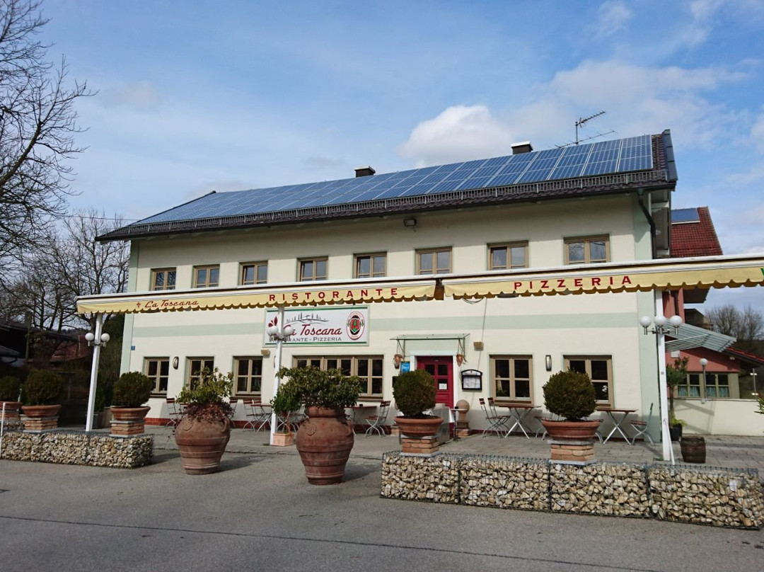 Reischach餐馆和美食-La Toscana