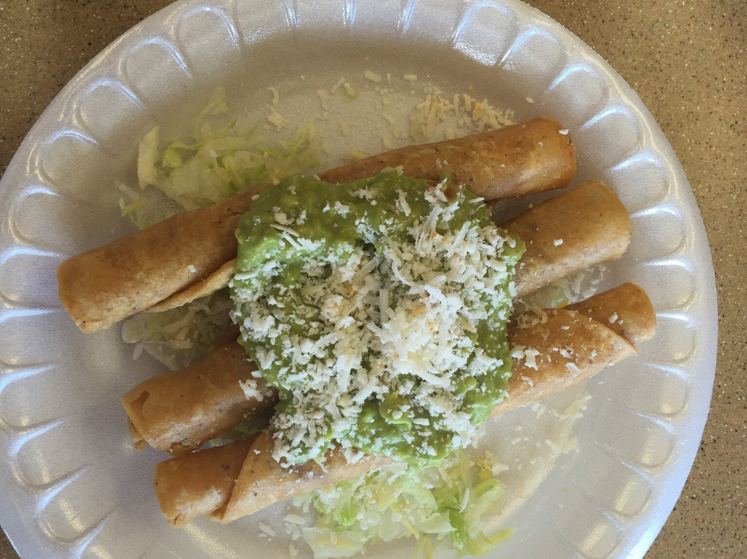 Roberto's Mexican Food