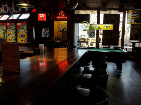 Appleton餐馆和美食-Emmett's Bar and Grill