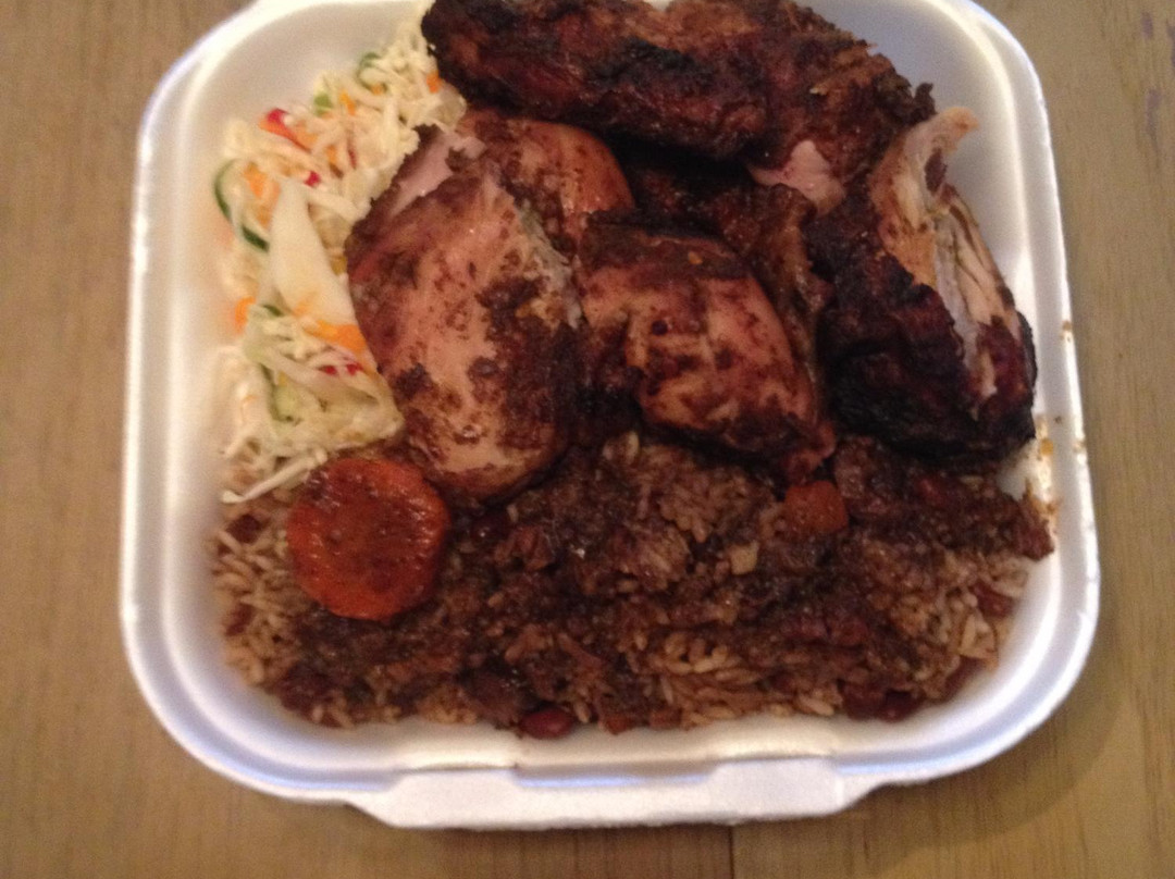 Maam's Jamaican Restaurant