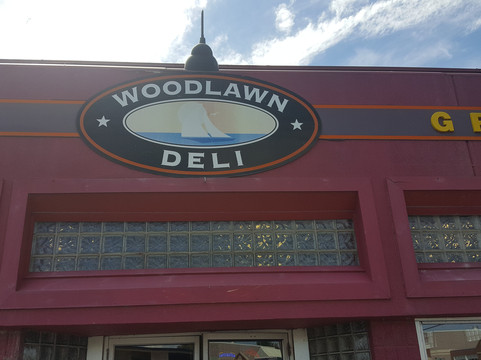 Woodlawn Pizzeria & Deli