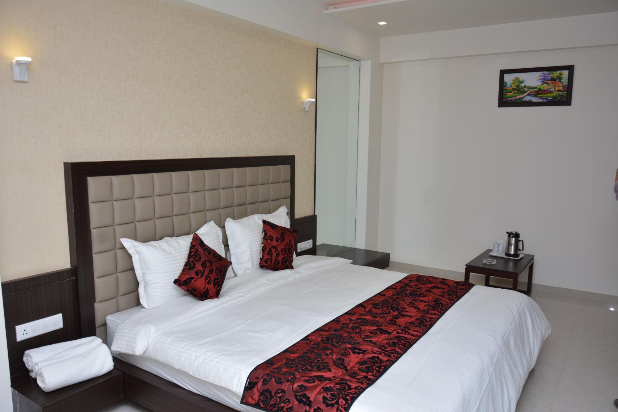 Hotel Darshan Rajula-官方