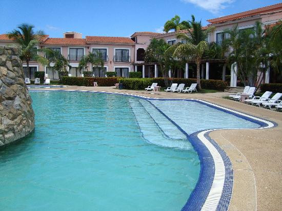 Hotel & Resort Fiesta Inn Aguasal