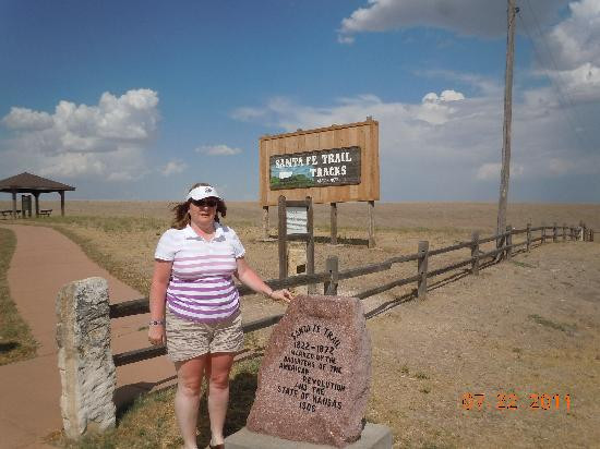 Santa Fe Trail Tracks-道奇城必去景点