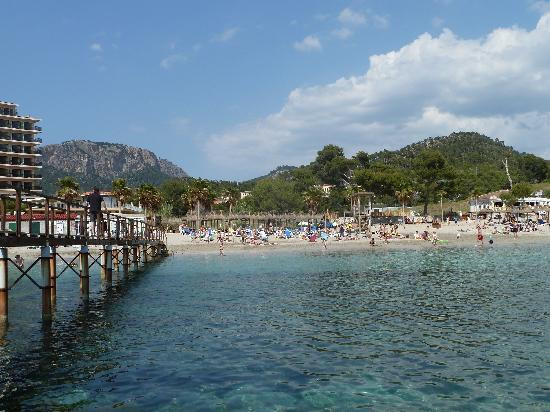 Camp de Mar Beach景点图片