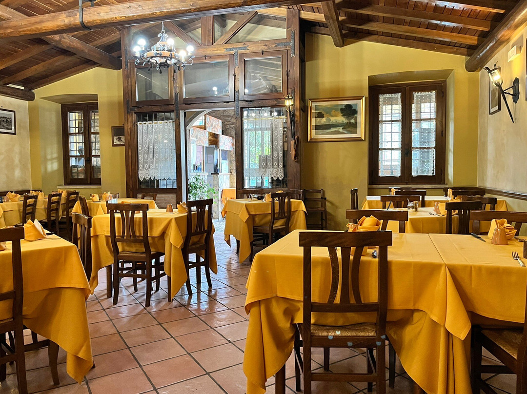 Fumone餐馆和美食-Ristorante Il Cavaliere Nero