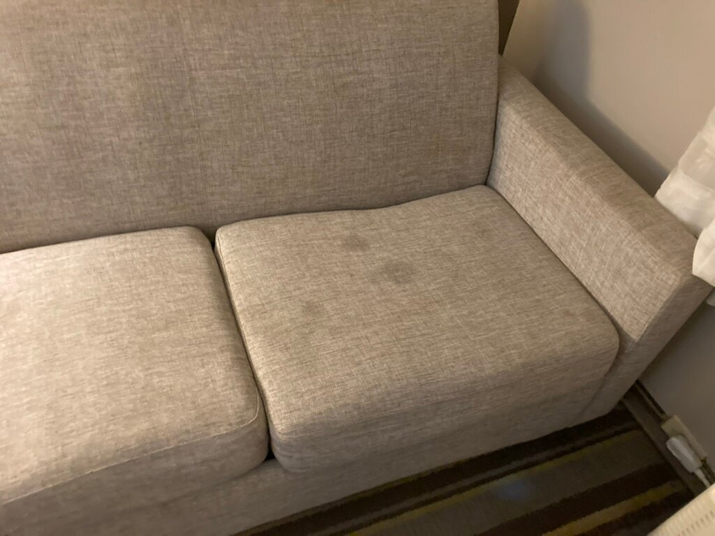 Delavan inn and suites