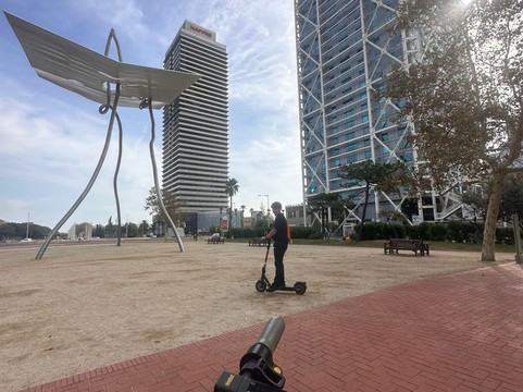 LYNX | Rent Electric Scooters-巴塞罗那必去景点