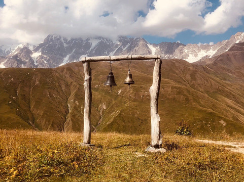 Toursbykote - expeditions around Georgia-库塔伊西必去景点