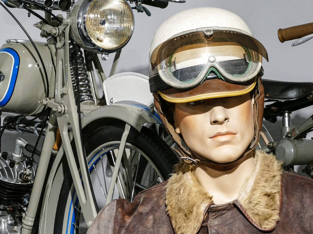 Fahrzeugmuseum Suhl-苏尔必去景点