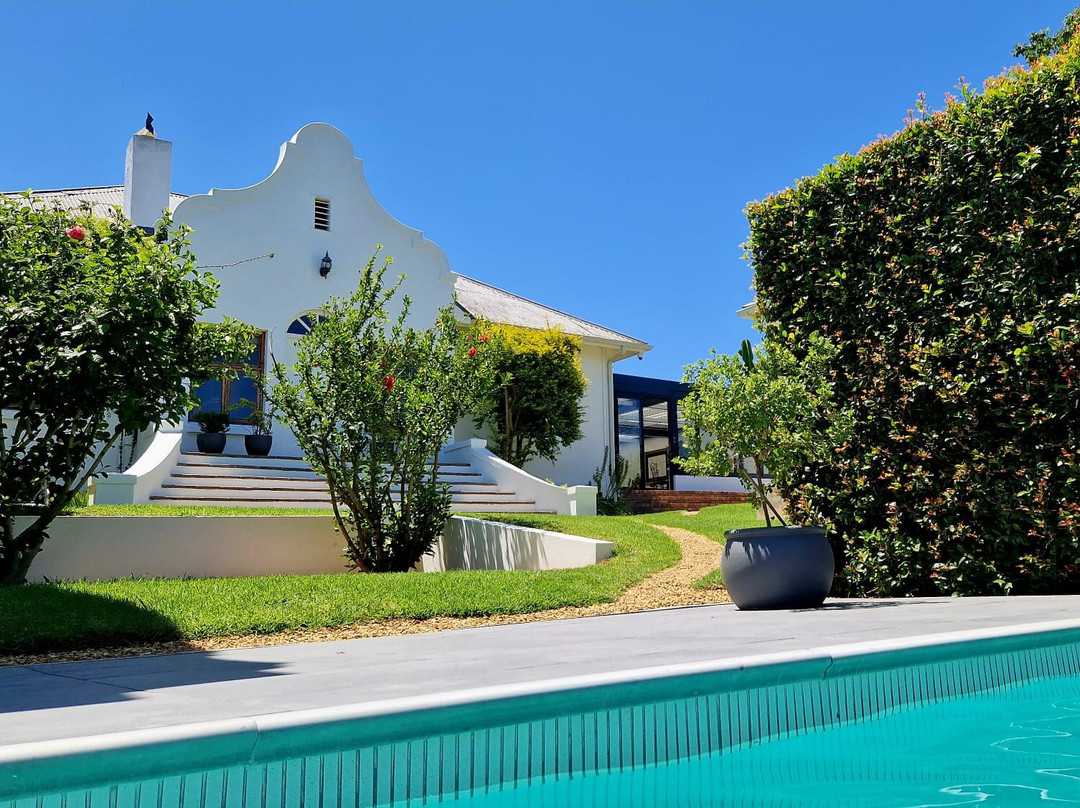 La Bonne Auberge Guesthouse