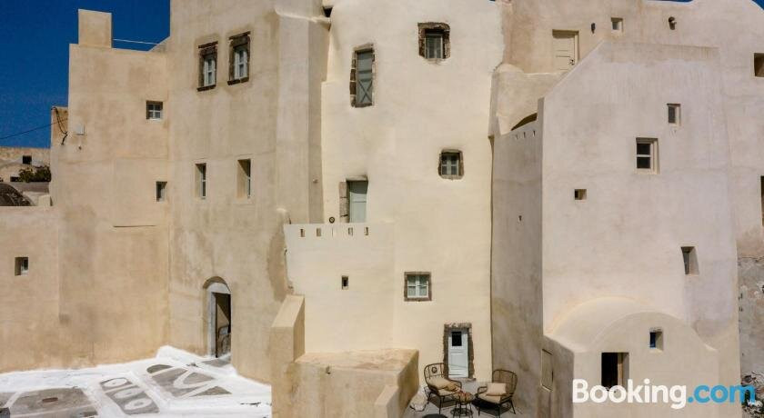 Exi Castle Suites主图