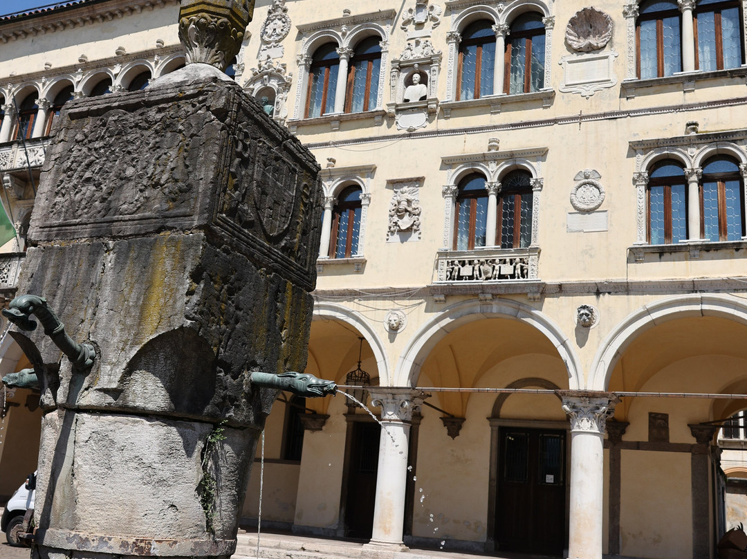 Palazzo dei Rettori景点图片