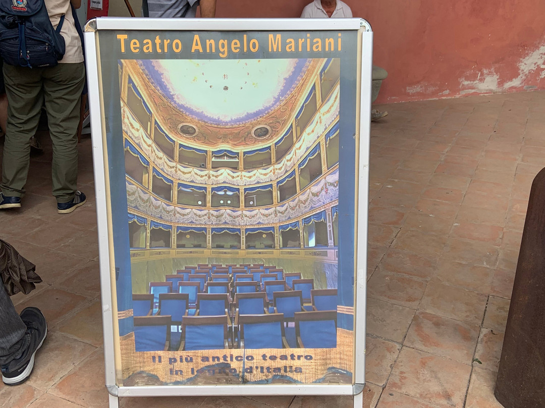 Teatro Angelo Mariani景点图片