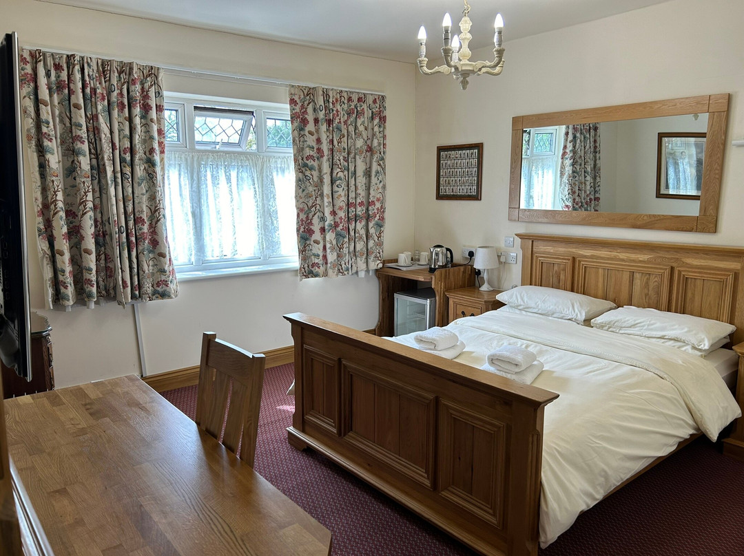 Oakwood Bed and Breakfast Heathrow主图