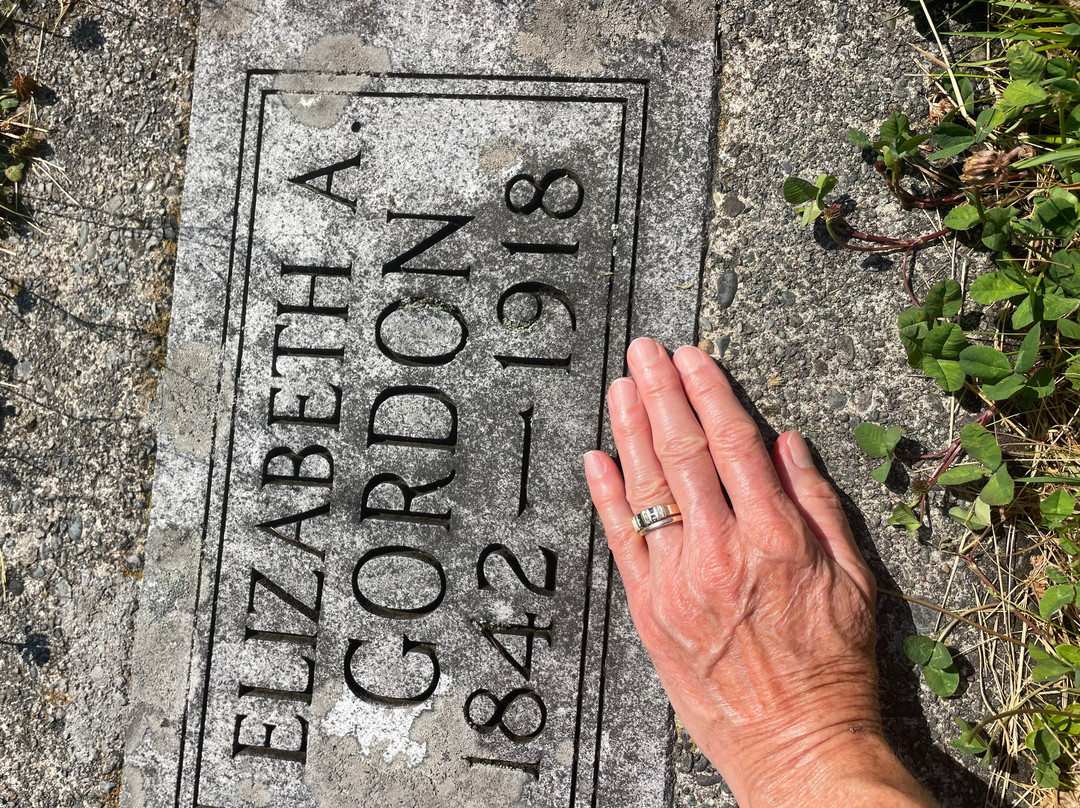 Rocky Point Ranch主图