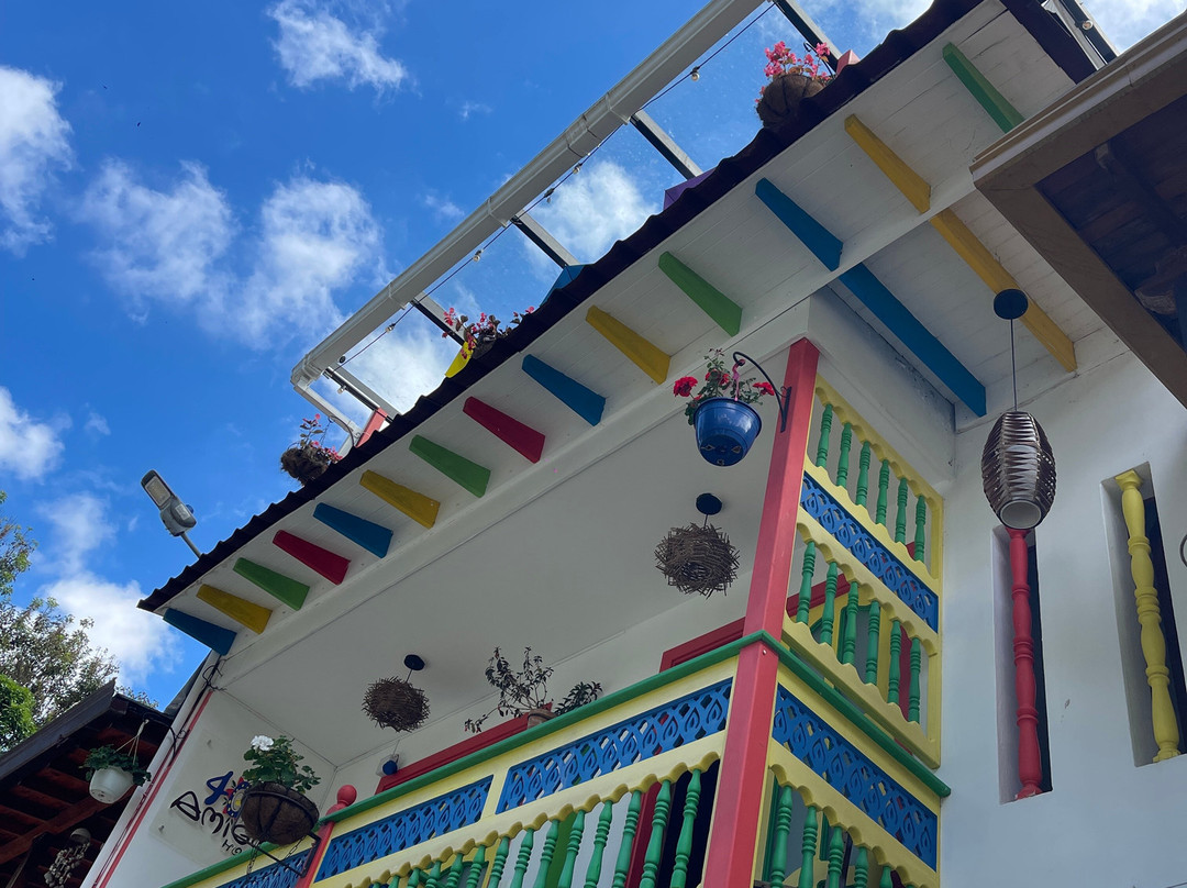 40 Amigos Hotel主图