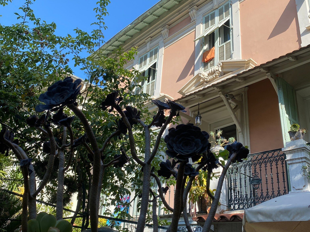 玫瑰别墅酒店主图