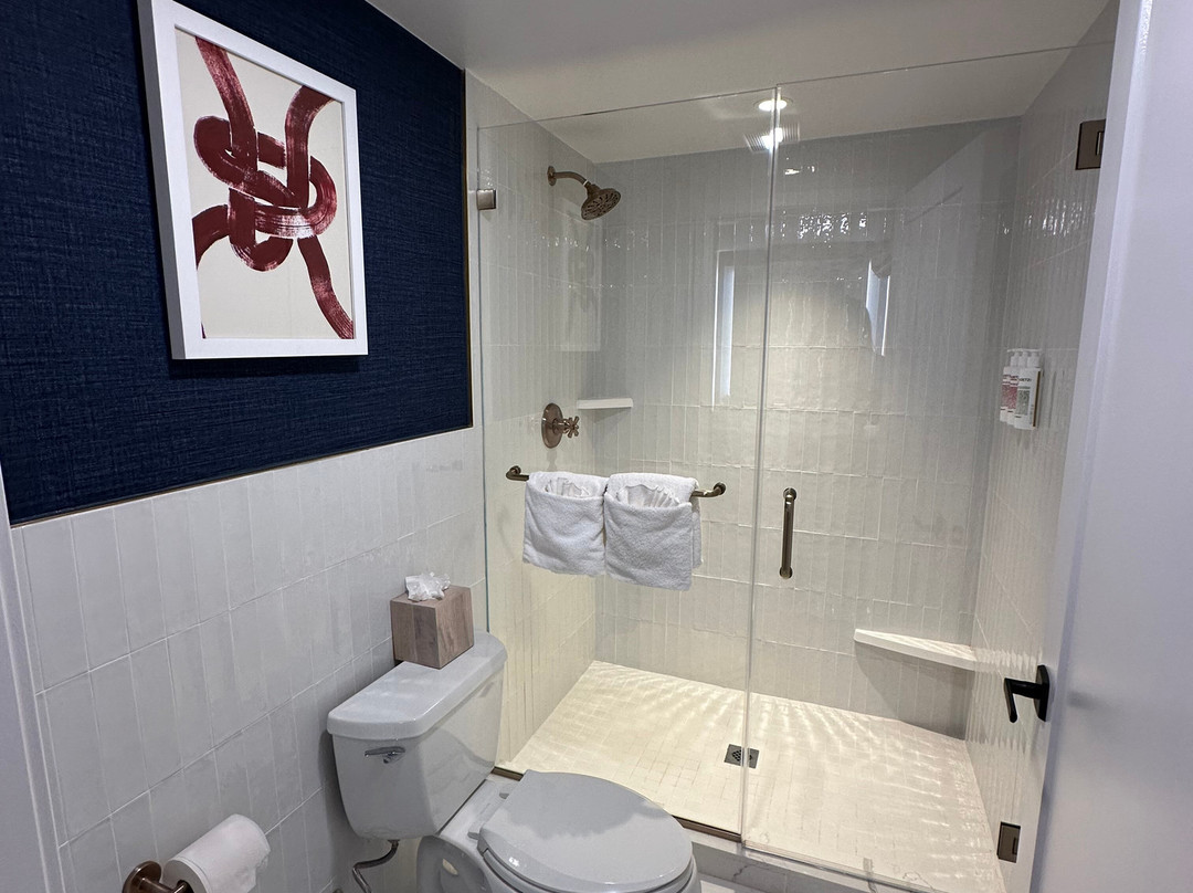 Greyfinch Chatham Inn主图