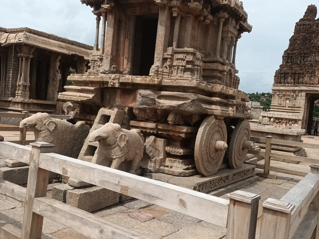 Keshav Clarks Inn主图