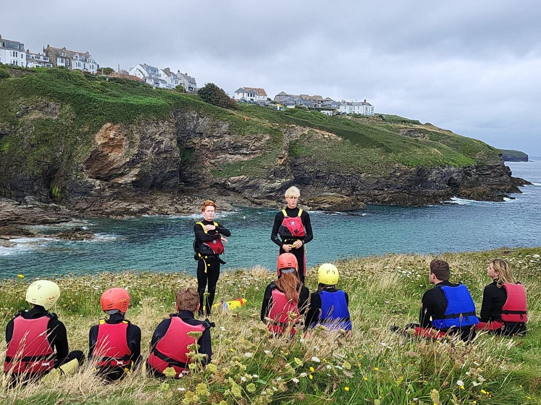 Cornish Coasteering-St Minver必去景点